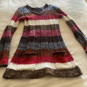 3/$15 Suzy Shier long sweater size small